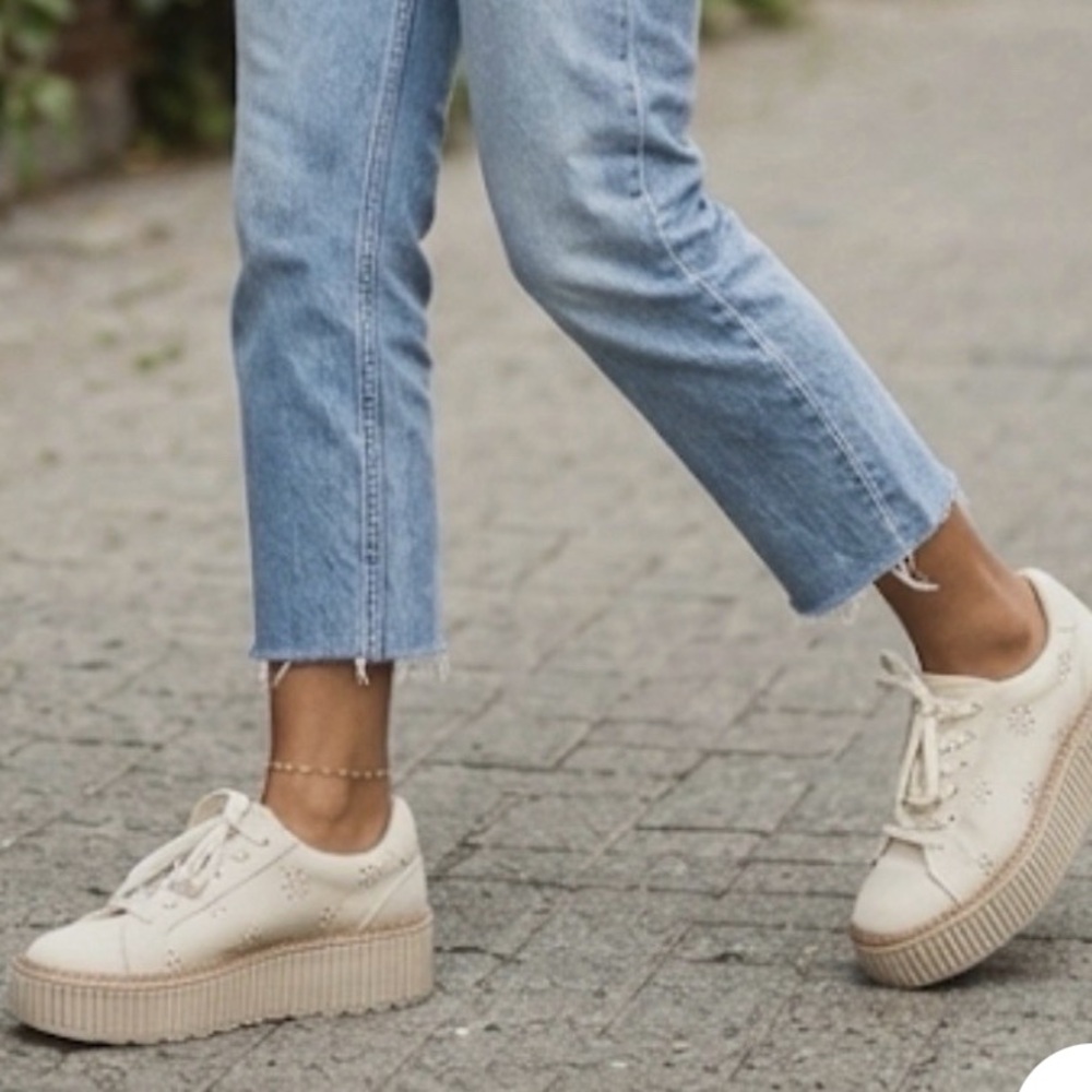 Dolce Vita Cream Platform Lace-Up Sneakers
